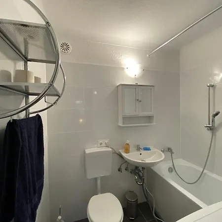 Apartament Wunderschoene Und Handwerker Und Monteur 167 *