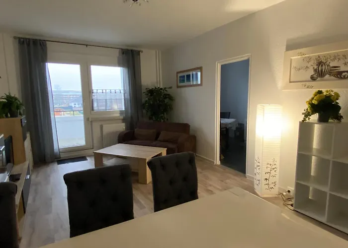 Wunderschoene Und Handwerker Und Monteur Wohnung 167